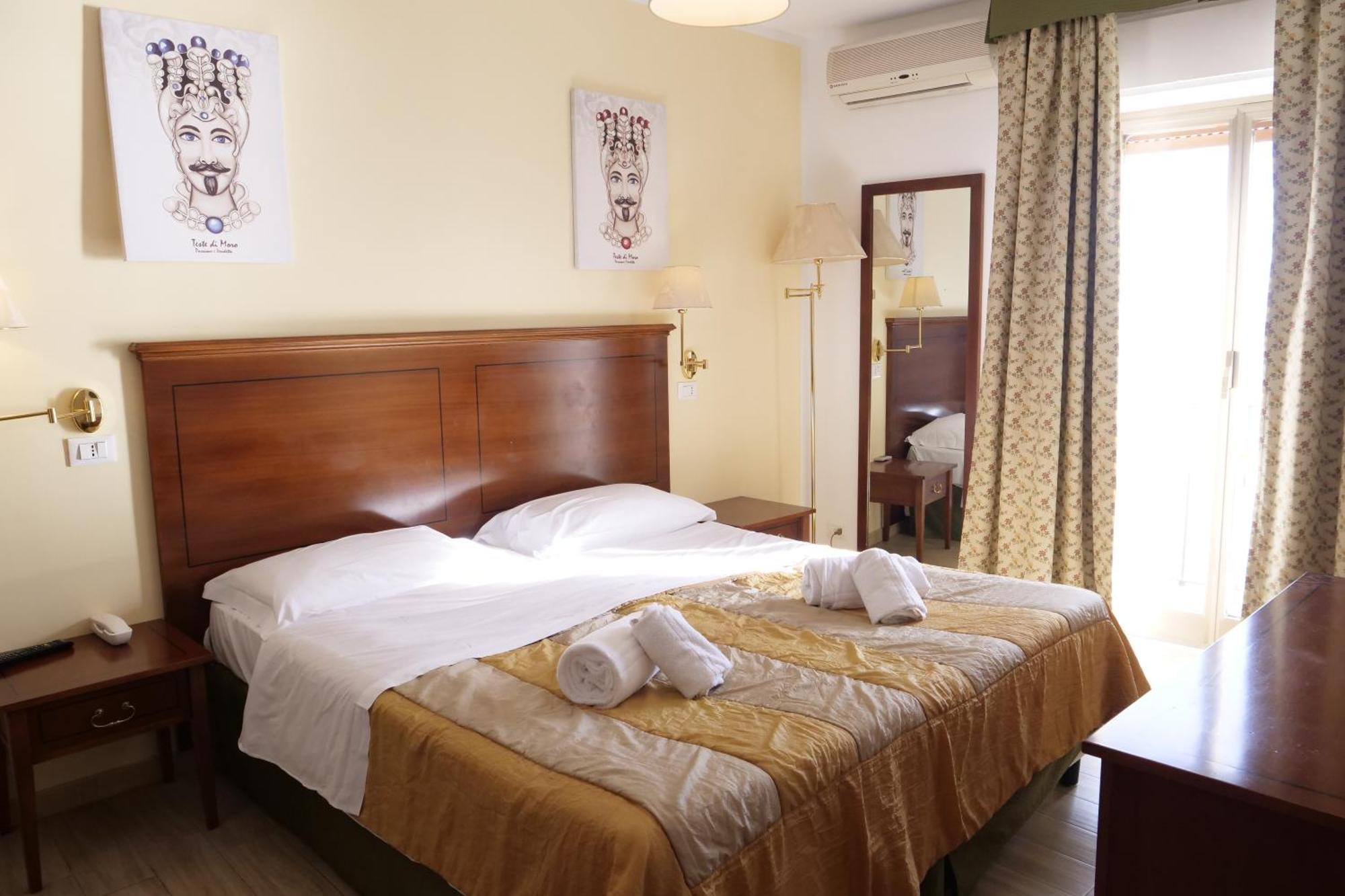 Hotel Elios Tao Taormina Exterior foto