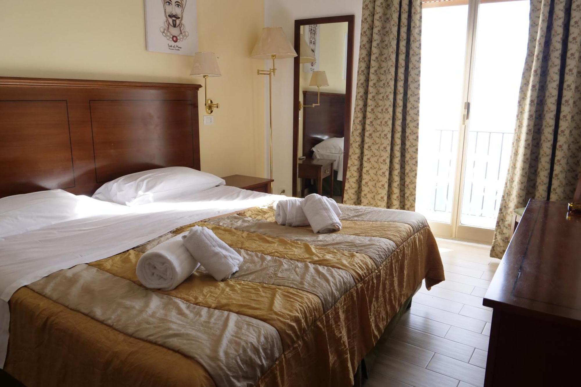 Hotel Elios Tao Taormina Exterior foto